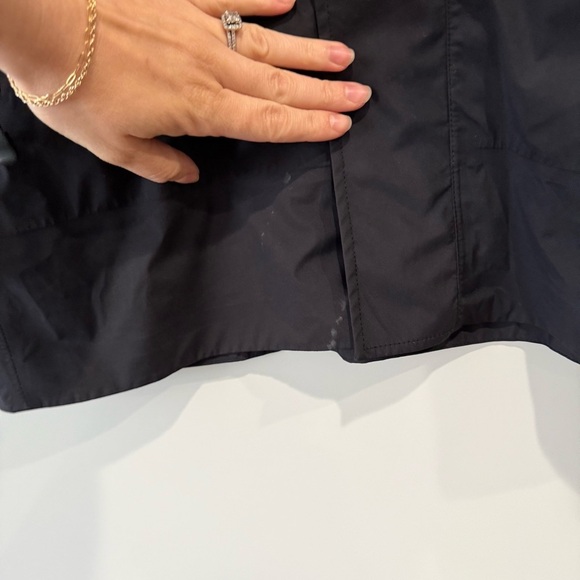 Canada Goose - Wascana Shell Hooded Rain Jacket - Black - Picture 11 of 16